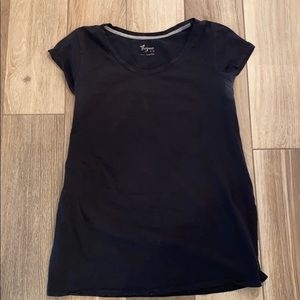 Maternity t shirt